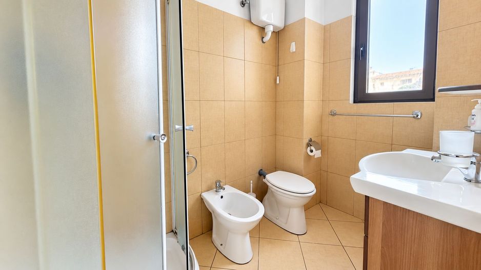 De vanzare/ Închiriat apartament istoric confort lux ultracentral Arad - Poză 6