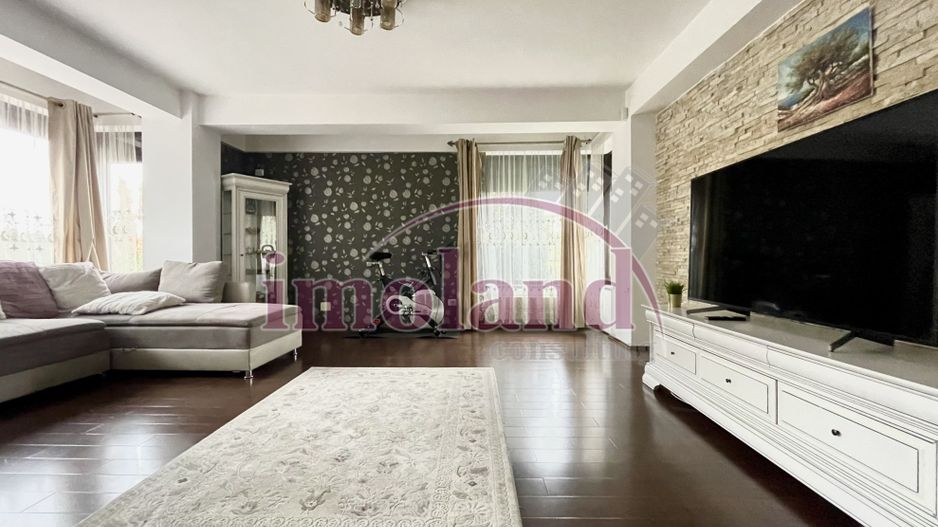 Închiriere vila 2018, 3 camere 150 mp - complex închis, Pipera - Poză 11