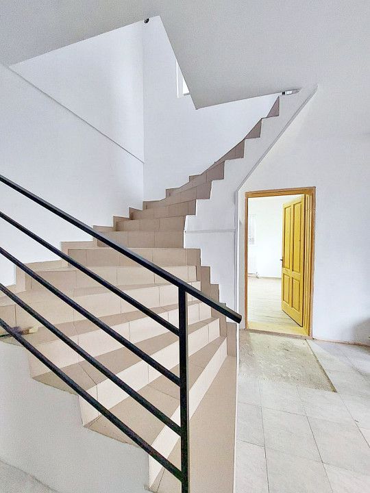 Inchiriere Vila moderna  zona Cornul Vanatorului - Poză 8