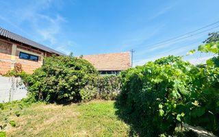 Casa cu 2 camere in Sacuieni - Poză 1