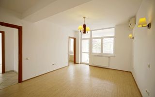 Vila Voluntari, stradal - Poză 30