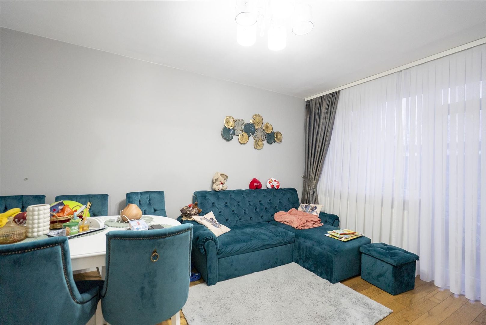 Apartament cu 4 camere renovat  Rogerius - Poză 2