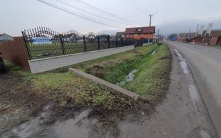 Teren 6.130 mp. deschidere la 2 drumuri 110 euro mp - Poză 10