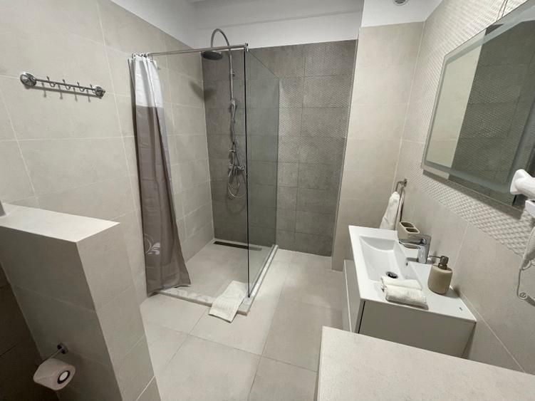 Apartament 2 camere de vânzare – Mamaia, zona Aqua Magic - Ocazie - Poză 12