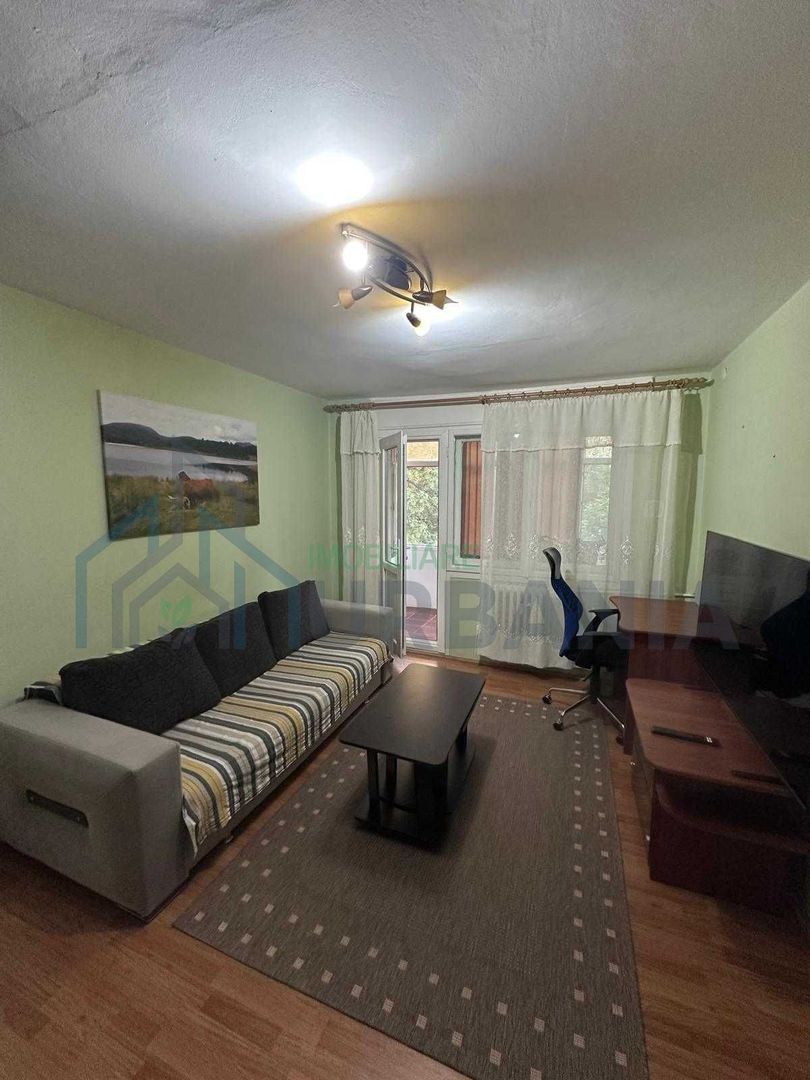 Apartament 3 camere, 66 m², etaj 2/4, zonă liniștită, aproape de Palas, Iași - Poză 2