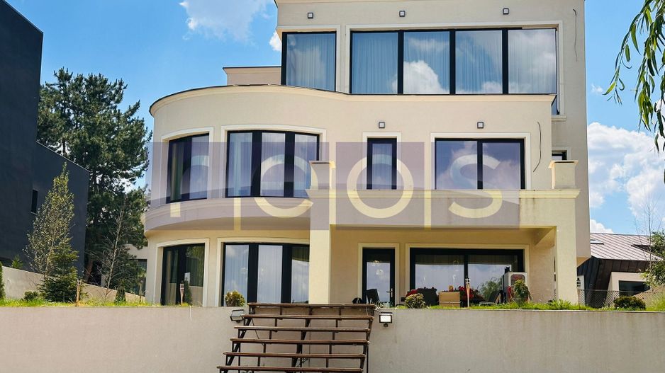 VILA DE LUX | BUFTEA LAC | 8 CAMERE - Poză 1