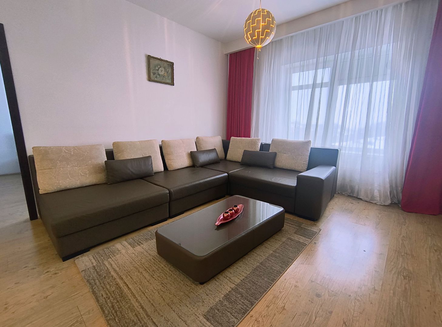 Phoenicia- Piața Alba Iulia- Bd Unirii - Poză 3