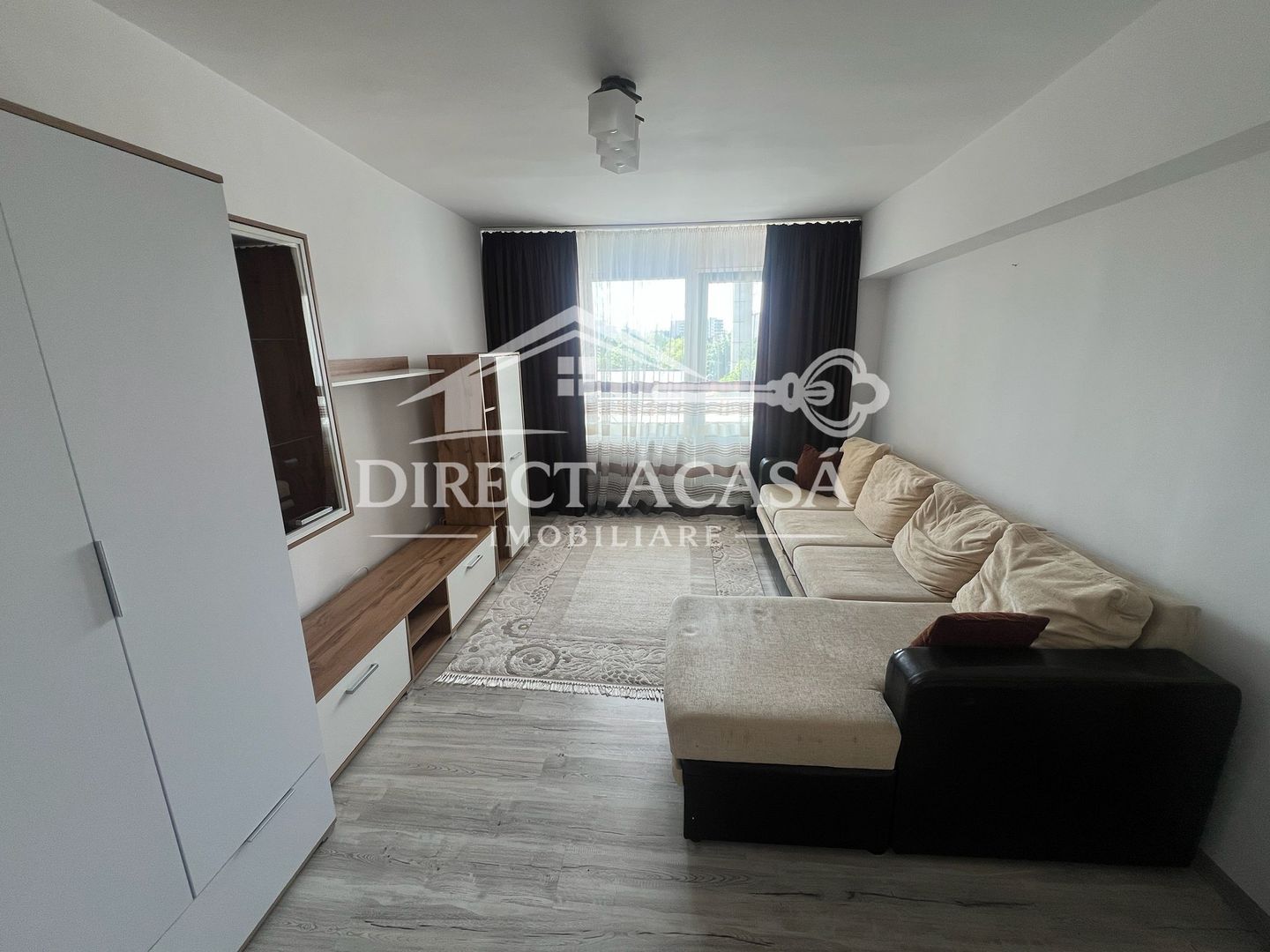 Apartament 2 camere spatios, luminos - Tudor - balcon,camara si debara - Poză 1