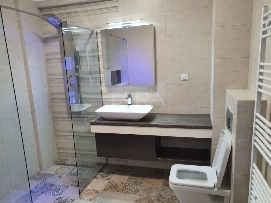 Apartament premium cu 2 camere, terasă, parcare subterană, Europa. - Poză 8