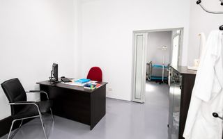 Clinica medicala de inchiriat 134 mp zona Plopilor - Poză 3