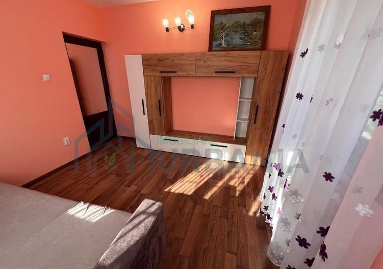 Casa de închiriat Iași Ruseni Vechi 7 Camere - Poză 2