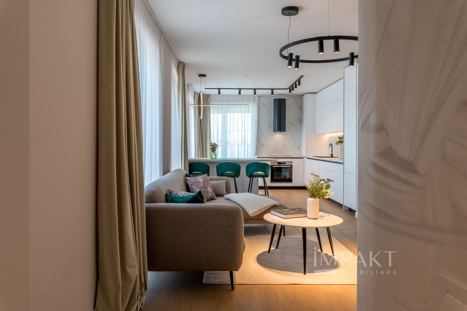 Apartament cu 3 camere LUX, în Zorilor! - Poză 4