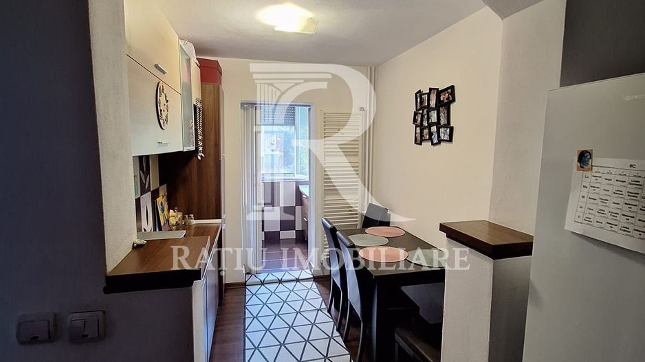 Apartament cu 3 camere de închiriat | Decebal | Oradea - Poză 3