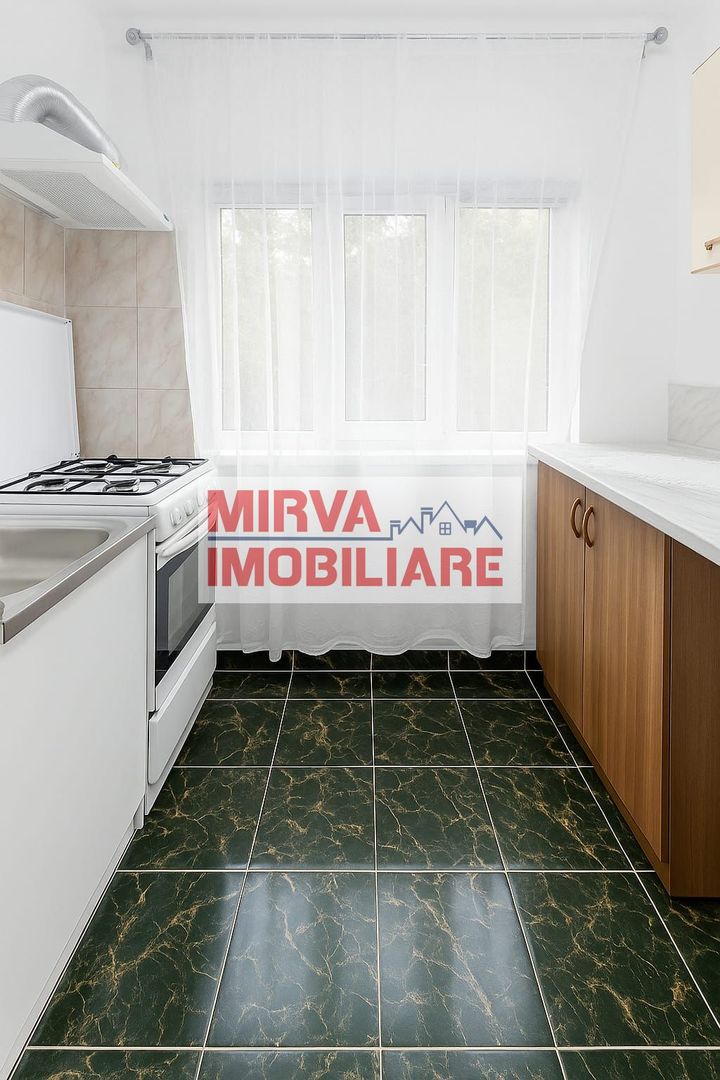 Apartament 2 camere – zona Penes Curcanul, Ploiești - Poză 3