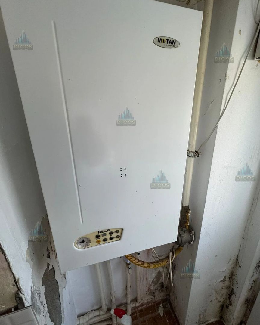 De Vânzare - Casă, Strada Griviței - Poză 17