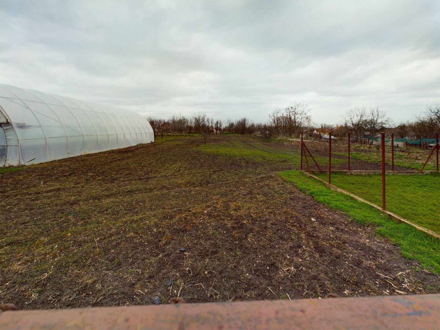 Casă nouă cu teren generos la graniță - Poză 4