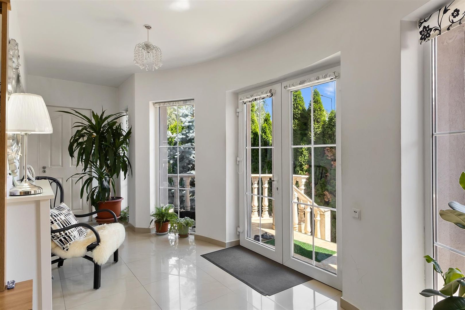 Vila / Casa superba cu 5 camere zona | 1032 mp teren |  Sanpetru Brasov - Poză 11
