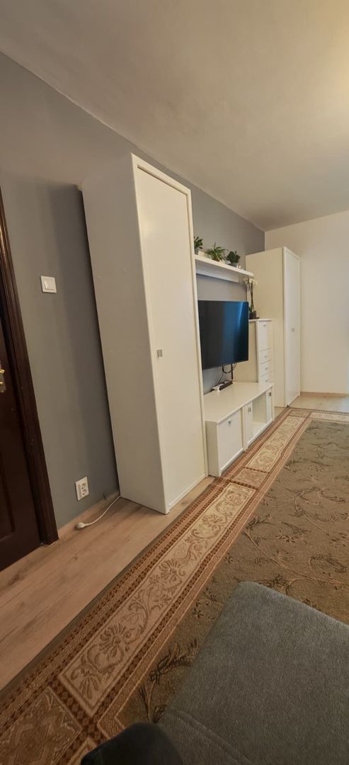 Apartament renovat 3 camere Dec 72 mp Dacia 131999 euro - Poză 3