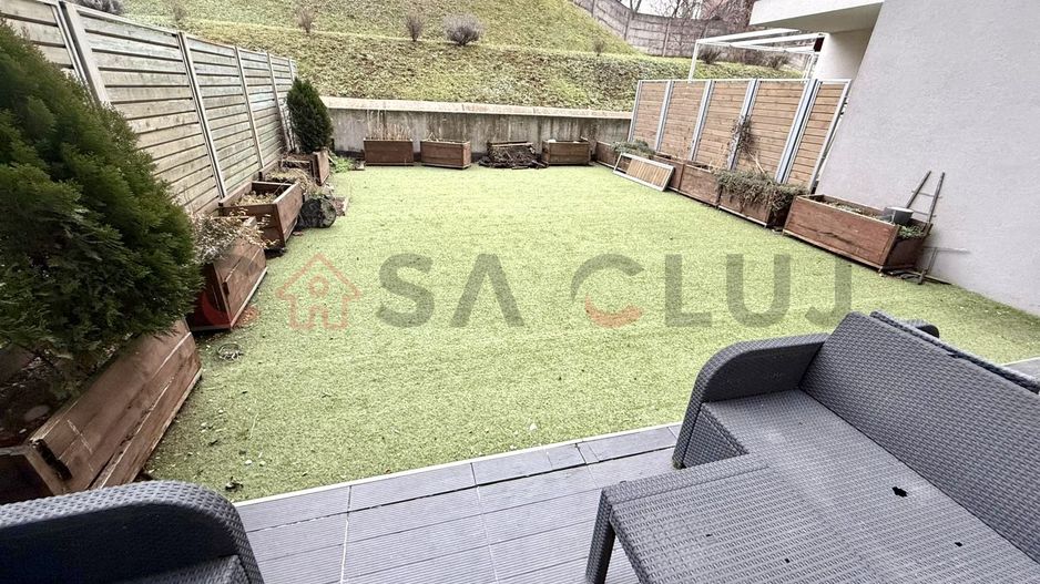 Lucrezi de acasa? Acest apartament cu terasa proprie poate fi ideal pentru tine - Poză 2