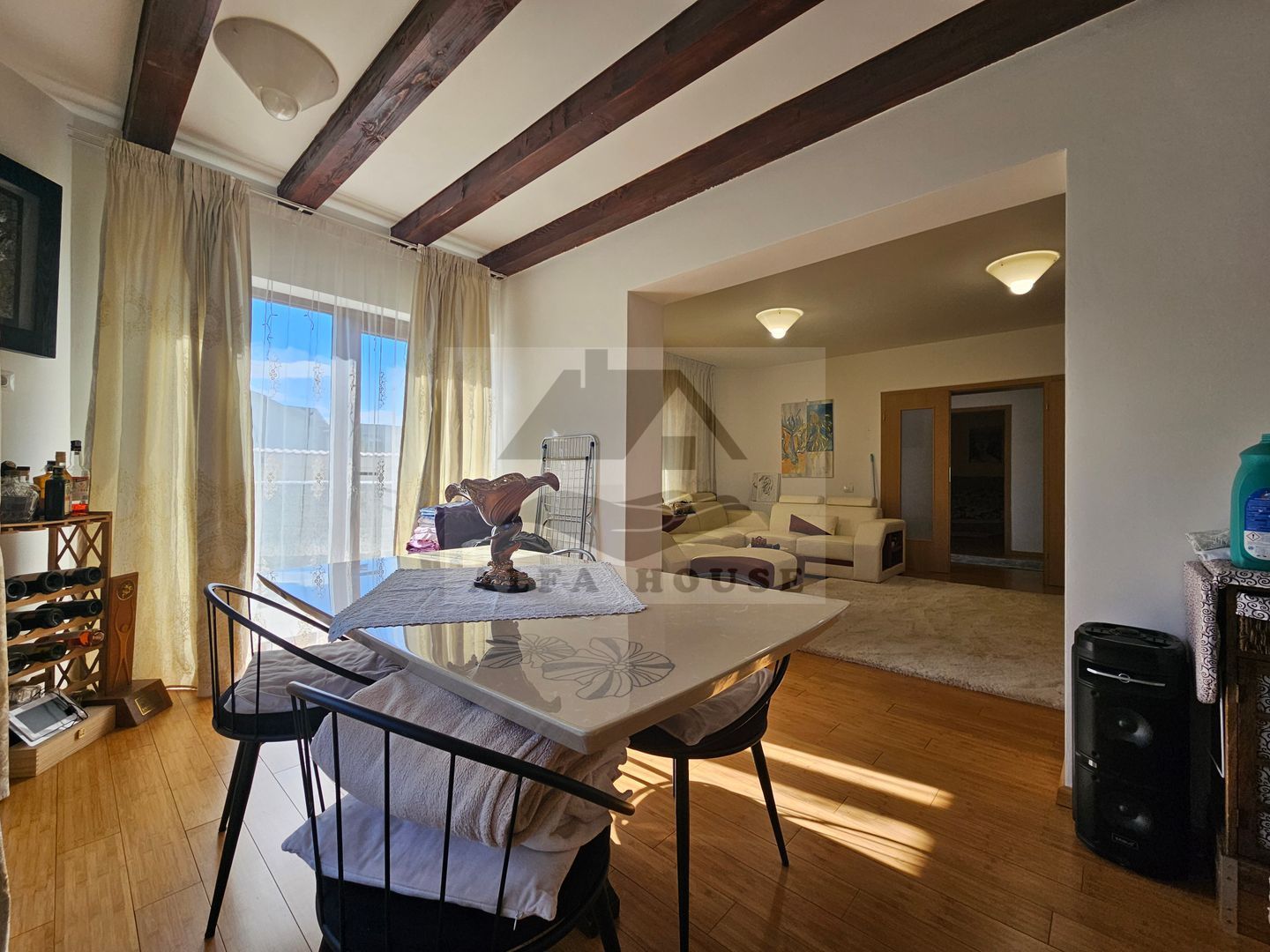 Casă individuala cu 5 camere, 270 mp, Tractorul - zona Coresi - Poză 8