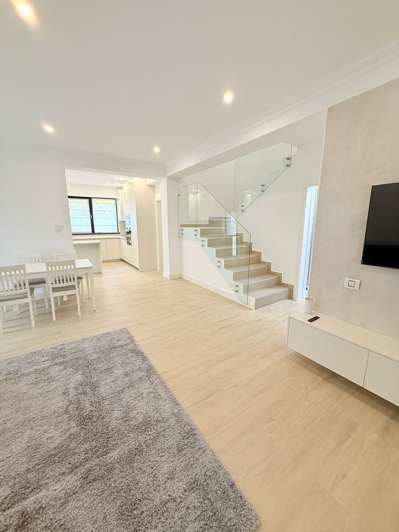 Casă P+1 Otopeni - prima închiriere - Poză 2