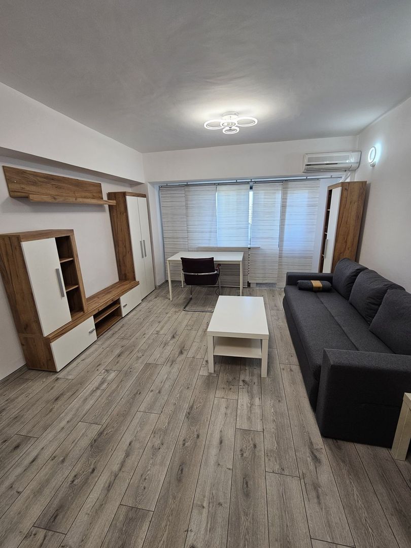 Apartament 3 camere Decebal PRIMA INCHIRIERE - Poză 1