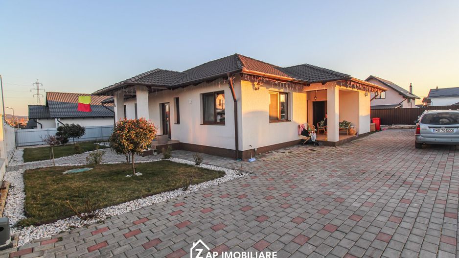 Casa moderna 1 nivel - 4 camere - 900 mp teren - Poză 2
