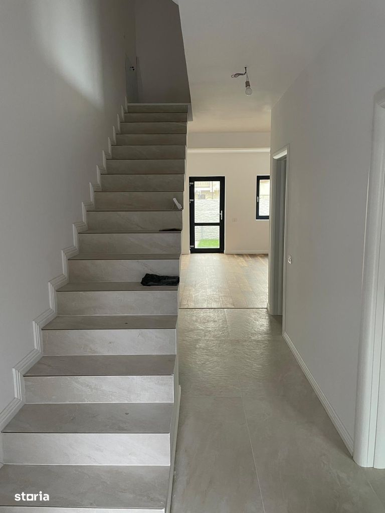 De vanzare vila tip duplex, Cartierul Latin - Poză 5