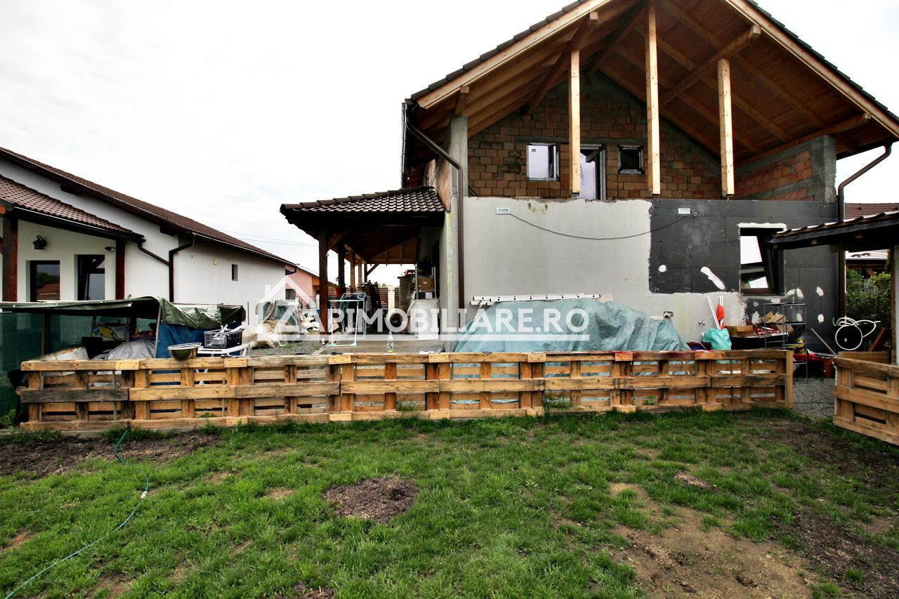 Casa 5 camere,250 mp,660 mp teren, cartier 7 Noiembrie,zona Sudului, - Poză 11