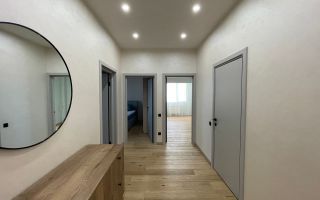 Chirie, apartament 3 camere, strada Ciuflea, Centru - Poză 3