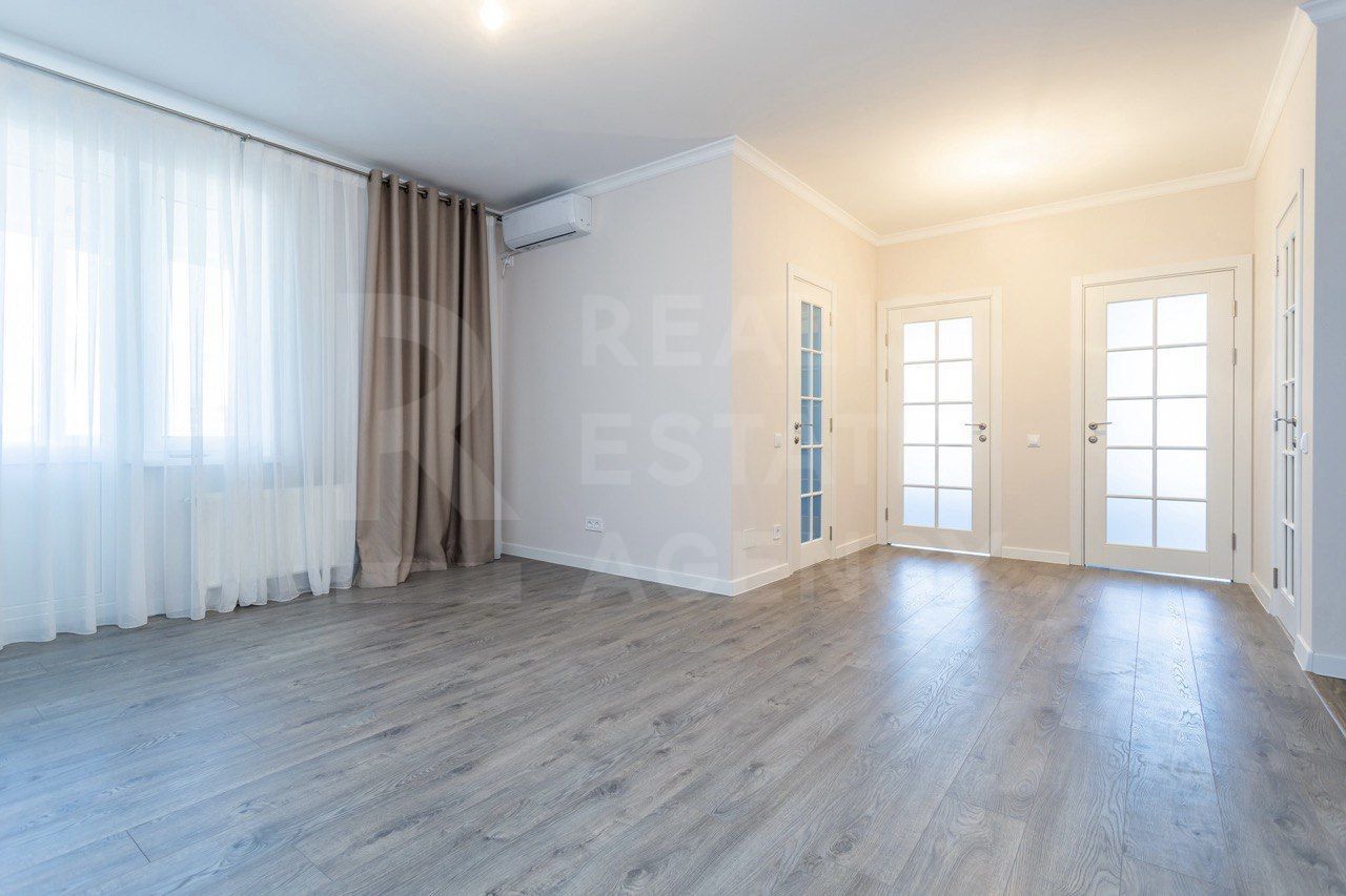 Vânzare, apartament, 3 camere, strada Iazului, Râșcani - Poză 1