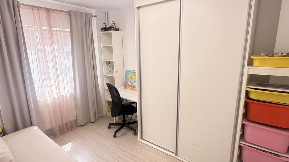 APARTAMENT RENOVAT COMPLET MOBILAT SI UTILAT  ZONA DOROBANTI - Poză 3