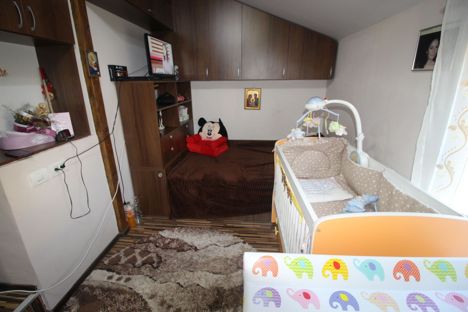 CASA-ZONA MEHALA CU DOUA FRONTURI - Poză 10