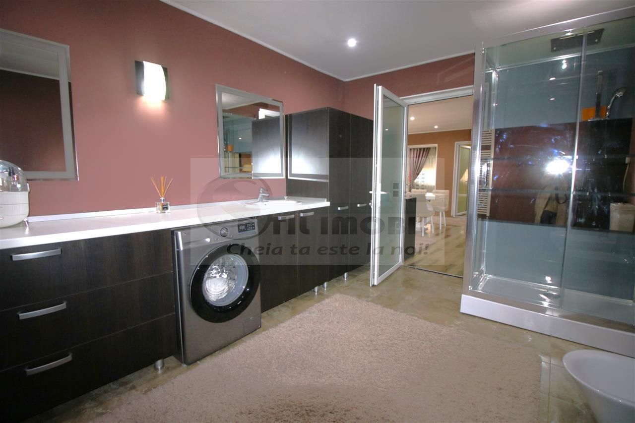 MIROSLAVA CASA EXCLUSIVISTA LA CHEIE LUX STIL MEDITERANEAN MOBILATA - Poză 30