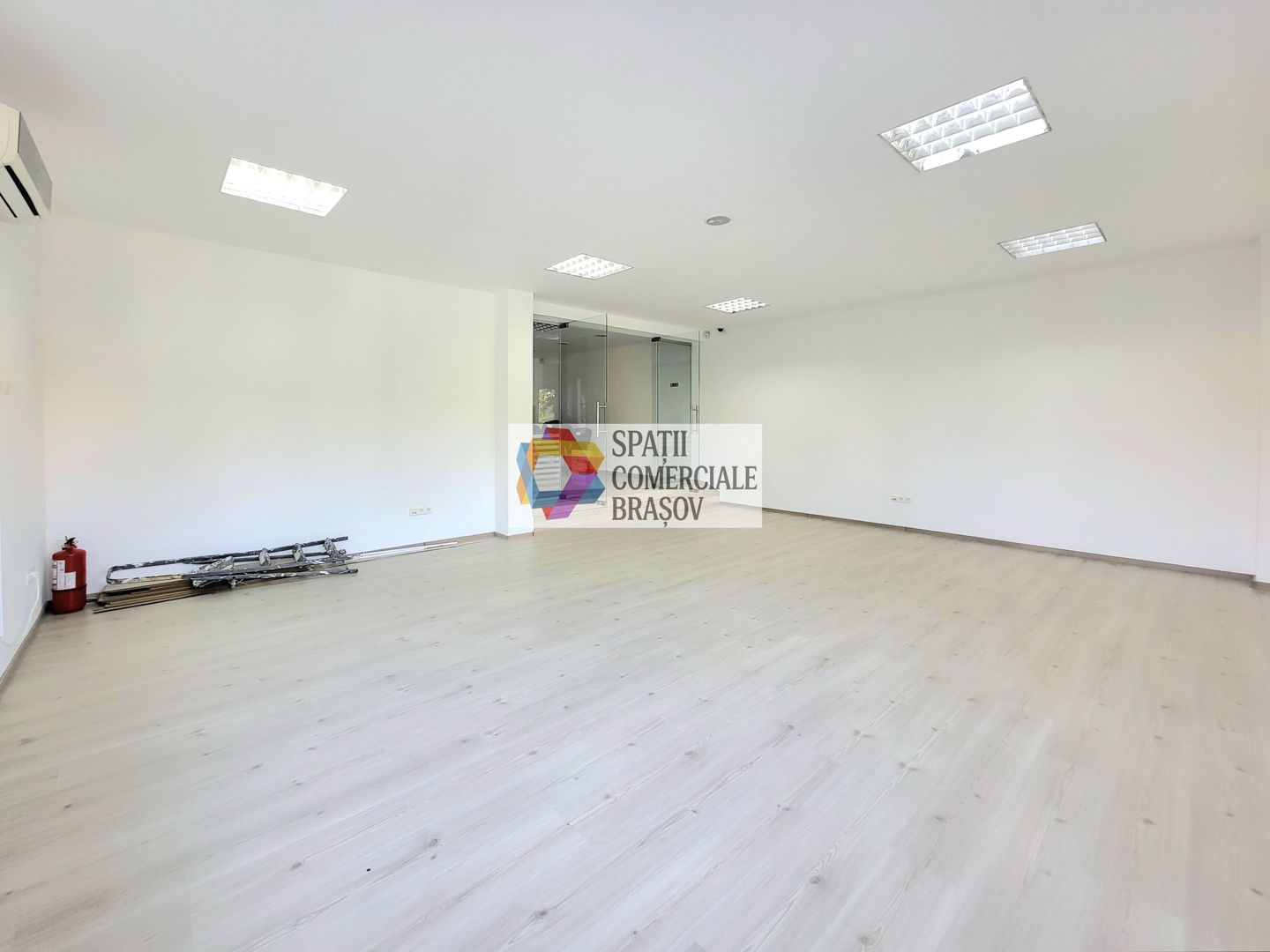 Spatiu de birouri la casa - 436 mp - Poză 2