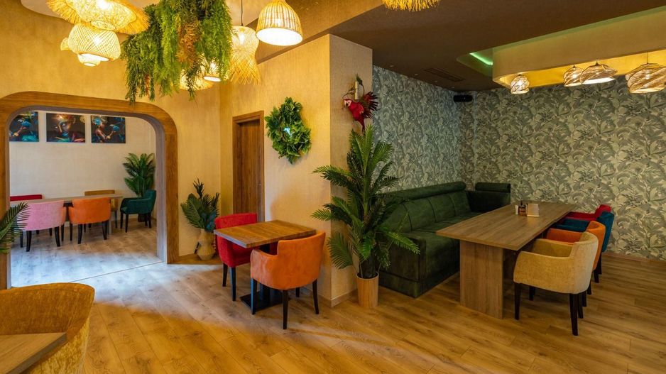 Vanzare Spatiu Comercial || Bulevardul Decebal || Piata Alba Iulia || 240 MP - Poză 13