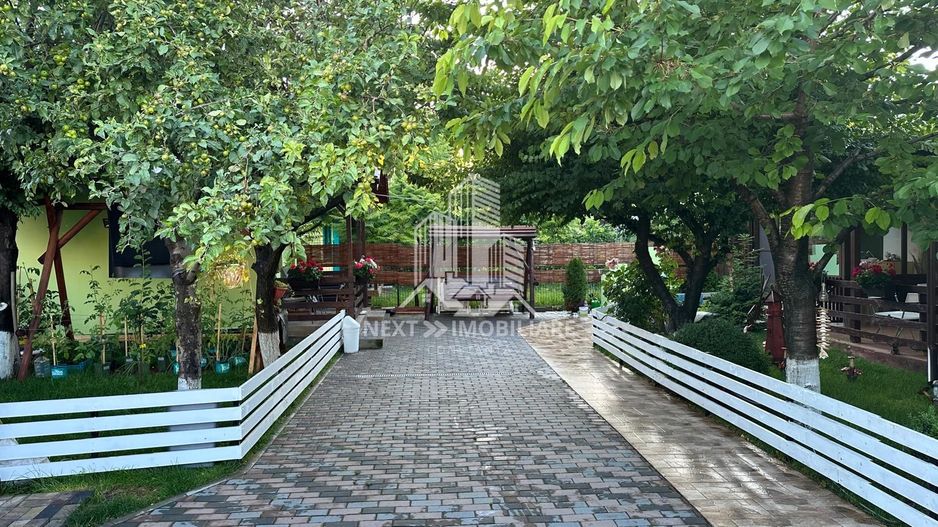 Proprietate Costinești  6 camere si teren 476 mp - Poză 5