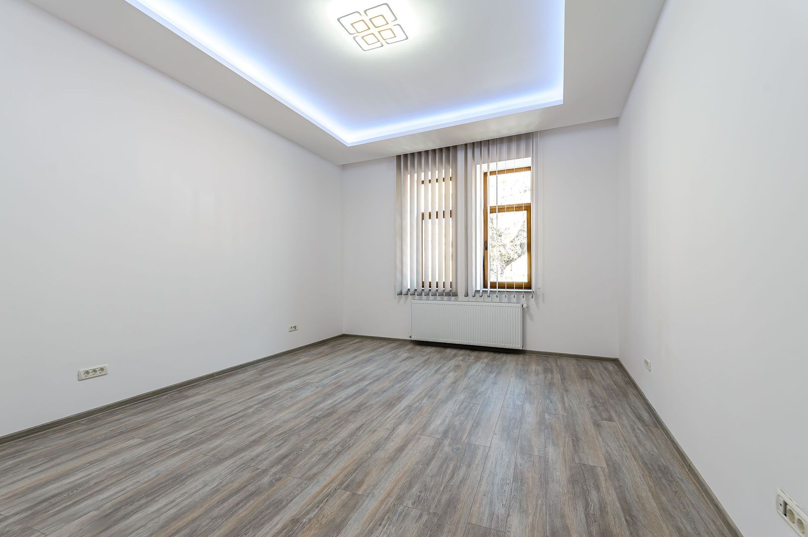Apartament la casă cu destinații multiple Ultracentral - Poză 5