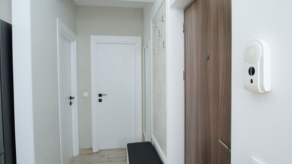 Apartament cu 2 camere, decomandat - Poză 13
