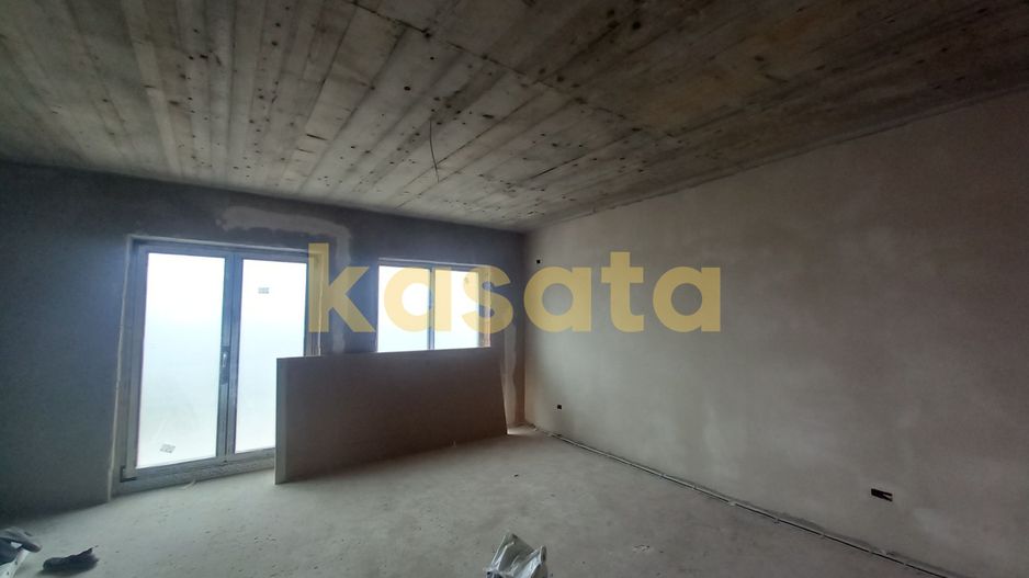 Duplex 4 camere | Bragadiru | curte generoasă, zonă liniștită - Poză 6