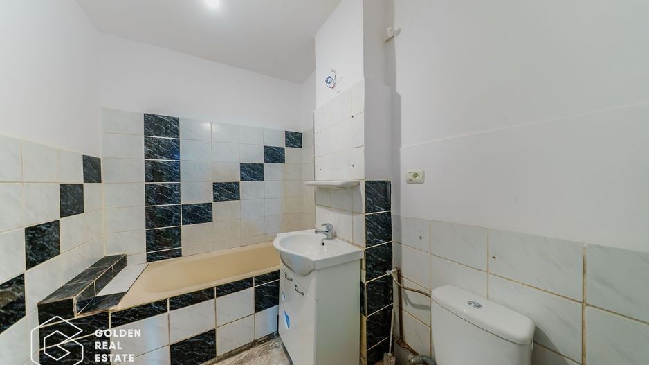 Apartament modern, 2 camere Alfa, renovat, et4, centrala, perfect pt investitie - Poză 12