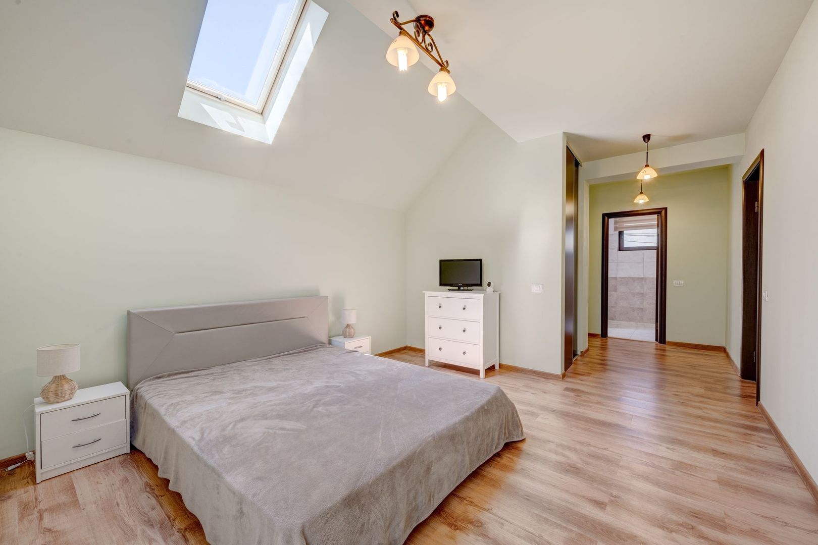 Vila Individuala Voluntari Pipera - Matei Millo - LOT 360 MP  P+1E+POD - Poză 10