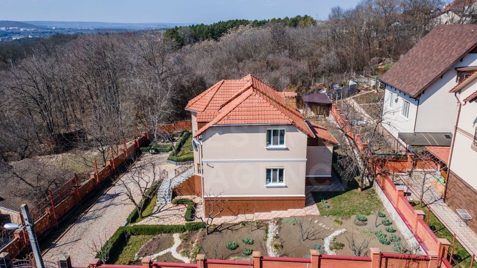 Vânzare, casă, 3 nivele, 200 mp + 10 ari, str. Gura Văii, Rîșcani - Poză 52
