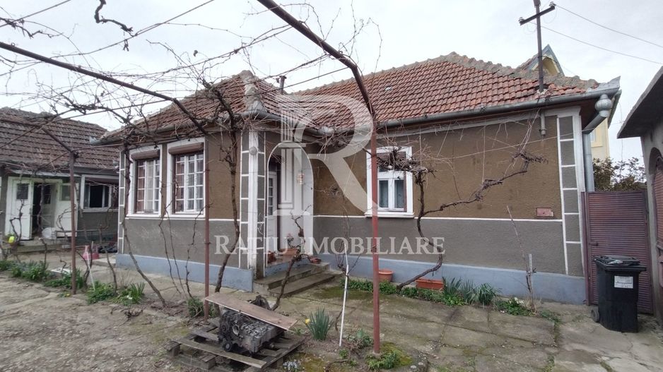 Casa cu 3 camere | Rontau | Oradea - Poză 1