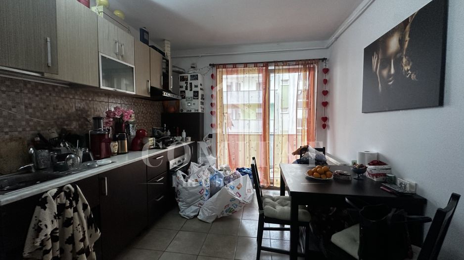 Apartament la etaj intermediar | Loc de parcare | Zona Str Catanelor - Poză 6