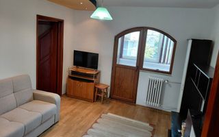 Apartament 2 camere semidecomandat, mobilat, zona Tătărași - Poză 2