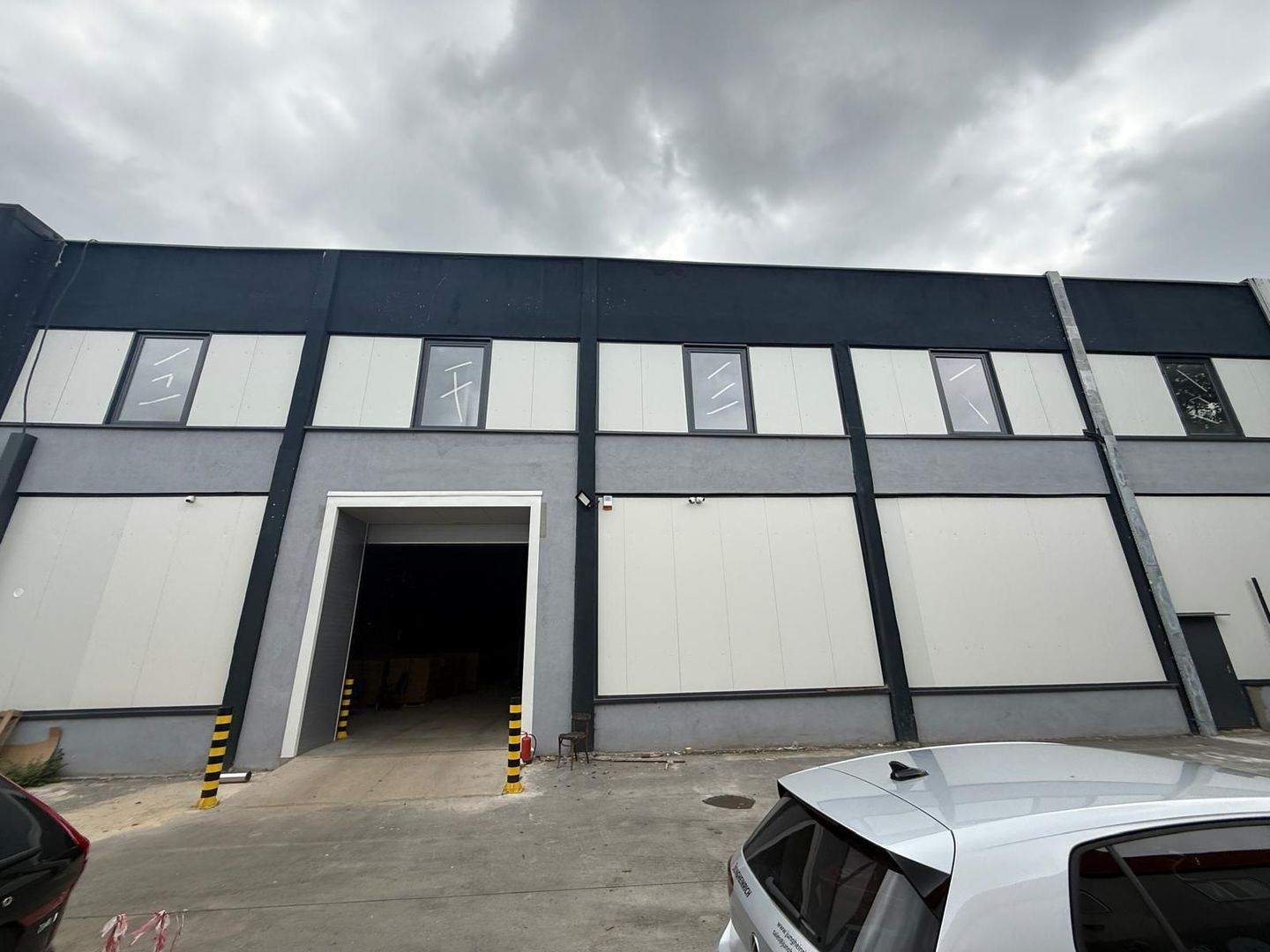 Hală industrială de închiriat – 2.000 mp – București, sector 3 - Poză 10