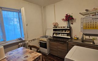 Apartament 3 camere- Lapus, zona Restaurant intim - Poză 7