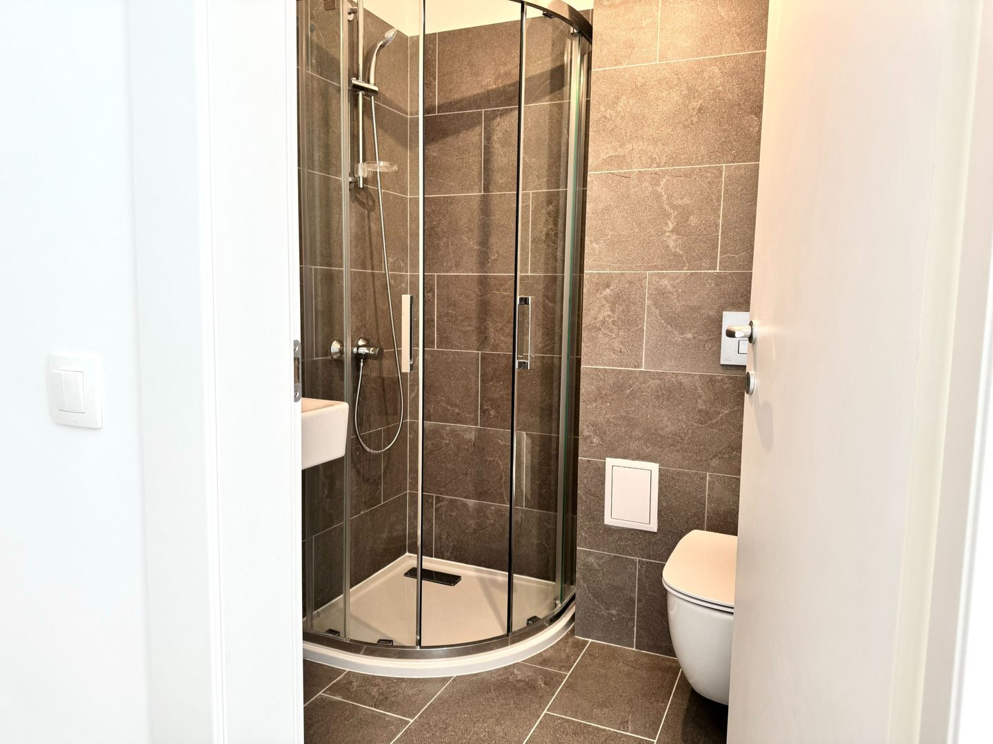 Apartament 4 camere Sector 1 Zona Mall Colosseum - Poză 11