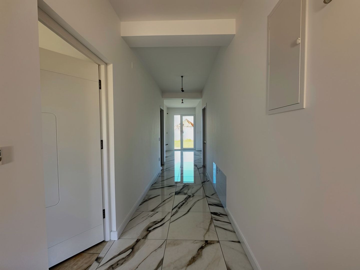 Casa noua parter, 4 camere, in Episcopia Bihor, Oradea - VANZARE - Poză 14